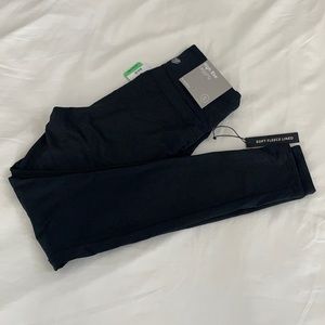 NWT Workout Leggings